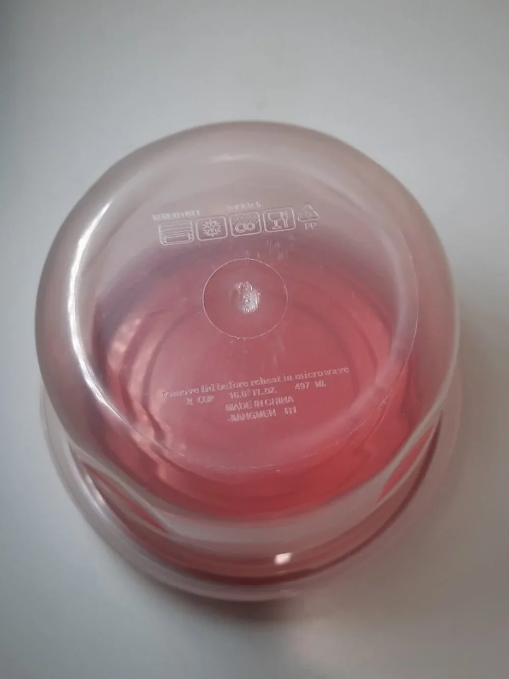 Betty Crocker Small Circular Plastic Containers Red Twist On Lids 2 Cup